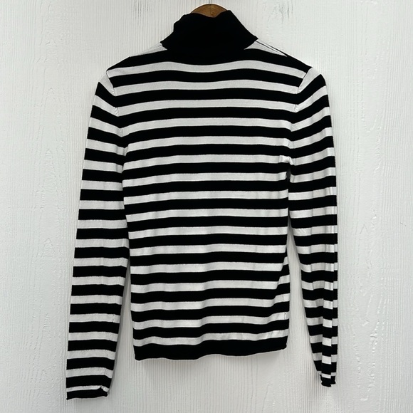 Zara - Black And White Stripe Soft Turtleneck Lightweight Sweater Size Large - Picture 10 of 10